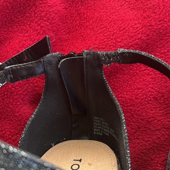 Torrid Wedge silver and black 8.5WW - Picture 7 of 9